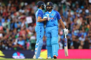 sdsg7evg rohit sharma virat kohli afp 625x300 29 October 22 300x200 1 1